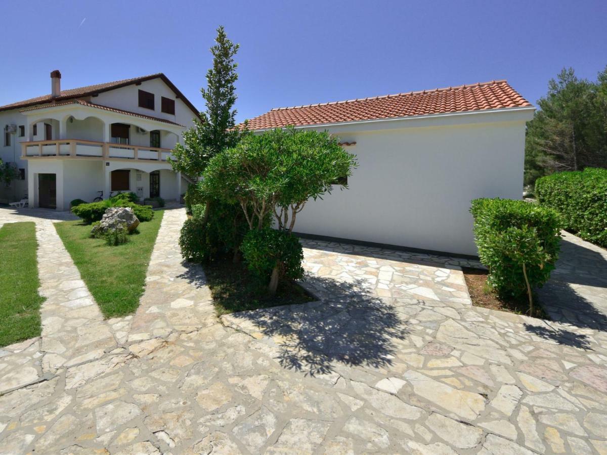 Holiday Home Nikolina By Interhome Вир Екстериор снимка